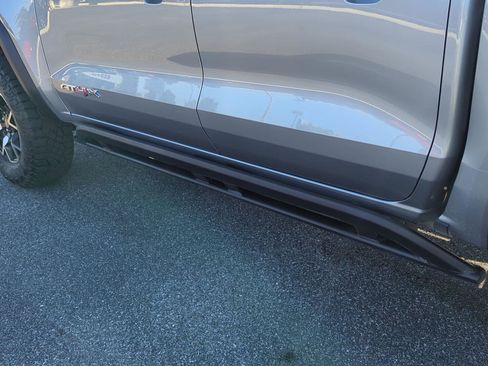 Used 2024 GMC Canyon AT4X image 8