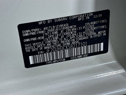 Used 2025 Subaru Crosstrek 2.0i Premium image 12