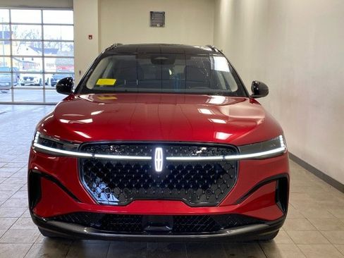 New 2026 Lincoln Nautilus Reserve image 10