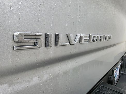 Used 2020 Chevrolet Silverado 1500 RST image 34