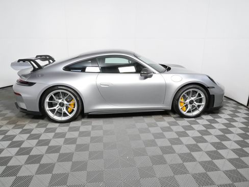 Certified 2026 Porsche 911 GT3 RWD image 25
