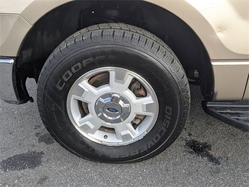 Used 2014 Ford F150 XLT w/ XLT Convenience Package image 25