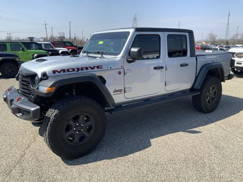 Used 2023 Jeep Gladiator Mojave w/ LED Lighting Group image 4