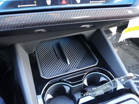 New 2025 BMW i5 M60 w/ Premium Package image 22