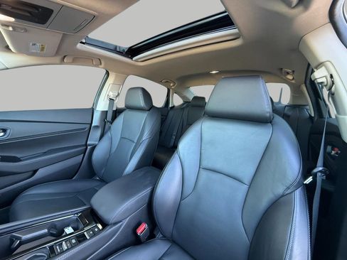 Used 2025 Honda Accord Touring image 37