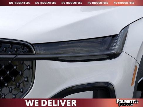 New 2026 Lincoln Nautilus Premier w/ Equipment Group 102A image 18