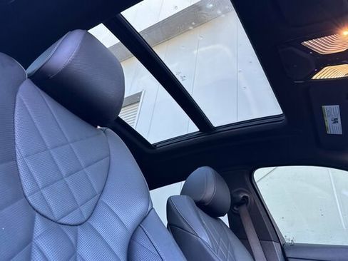 Used 2023 BMW X6 xDrive40i w/ Premium Package image 14