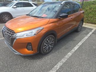 Used 2023 Nissan Kicks SV video 1