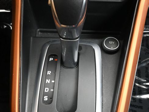 Used 2021 Ford EcoSport SE w/ SE Appearance Package image 18