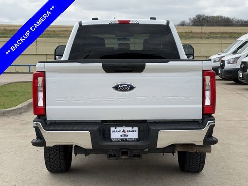 Certified 2025 Ford F250 XLT image 8