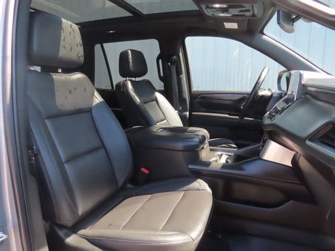 Used 2023 Chevrolet Tahoe LT w/ LT Signature Package AWD/4WD image 26