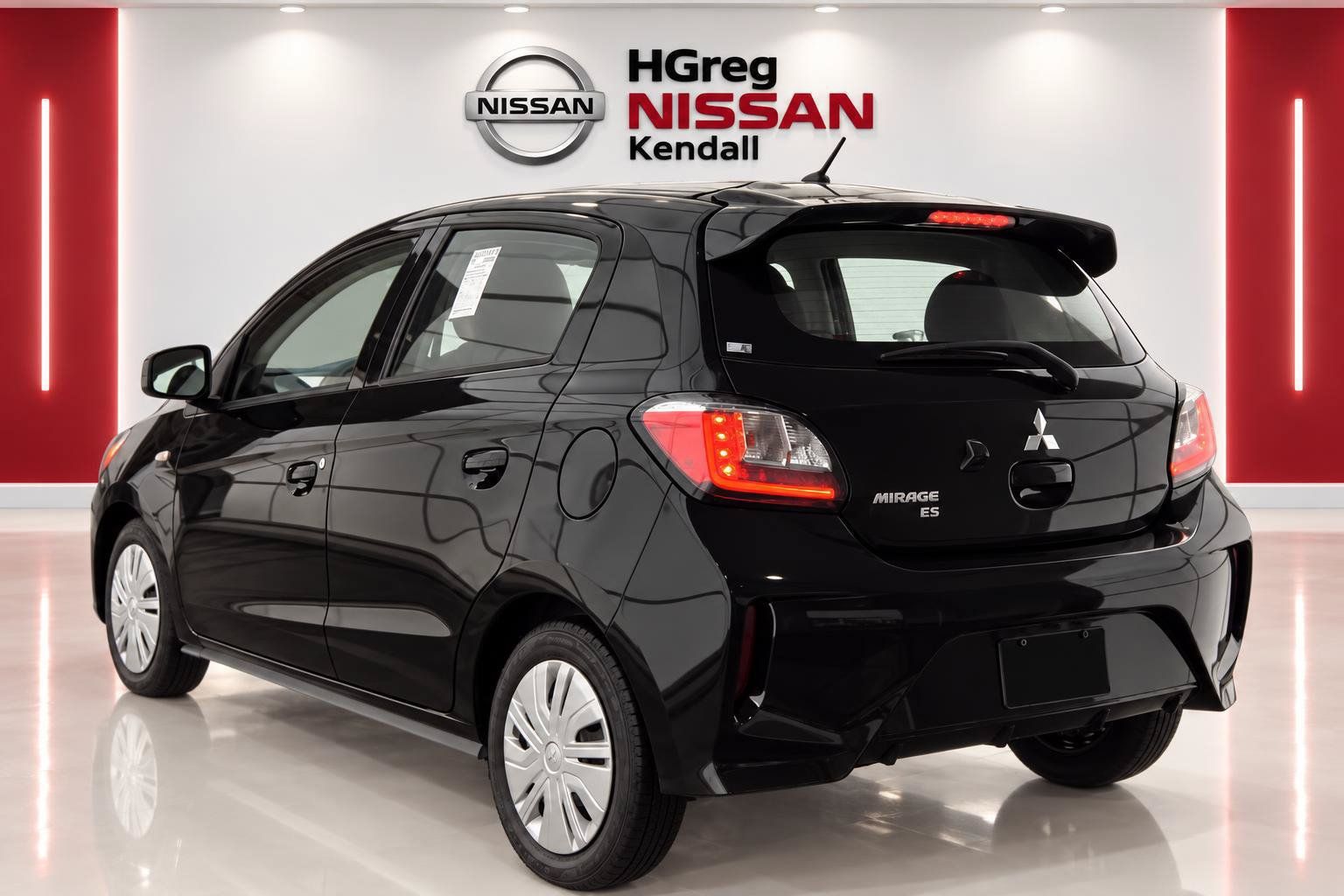 Used 2024 Mitsubishi Mirage ES FWD image 2