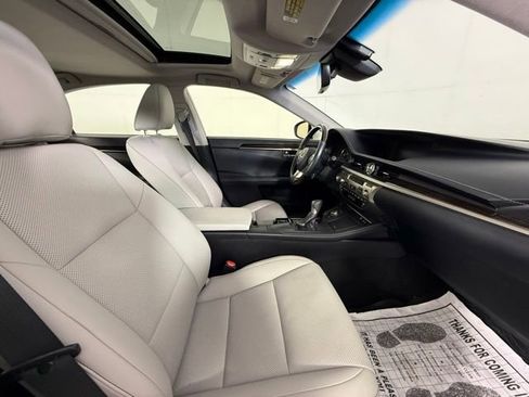 Used 2016 Lexus ES 350 FWD image 36