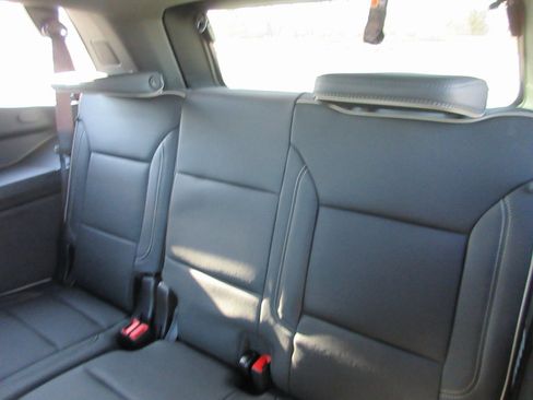 New 2026 GMC Yukon Elevation w/ Elevation Premium Package image 14