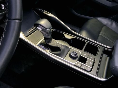 Used 2023 Kia Sorento EX w/ Panoramic Sunroof Package image 15