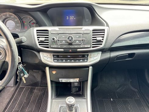 Used 2015 Honda Accord Sport image 22