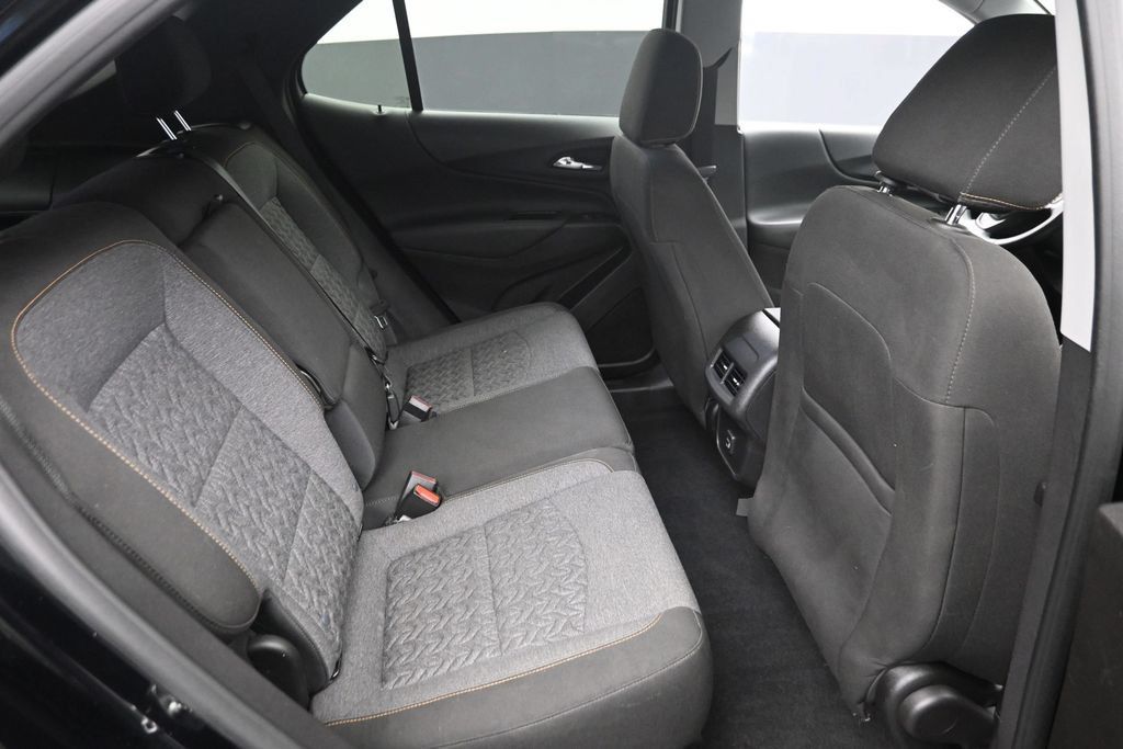 Used 2024 Chevrolet Equinox LT AWD/4WD image 10