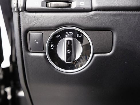 Used 2017 Mercedes-Benz G 550 Squared image 9