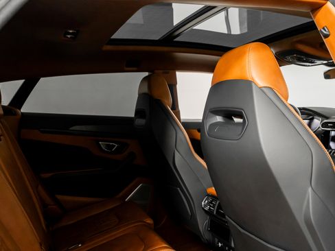 Used 2023 Lamborghini Urus S image 51