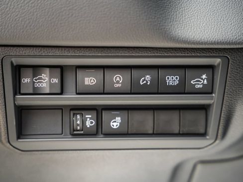 New 2026 Toyota Tundra Limited AWD/4WD image 44