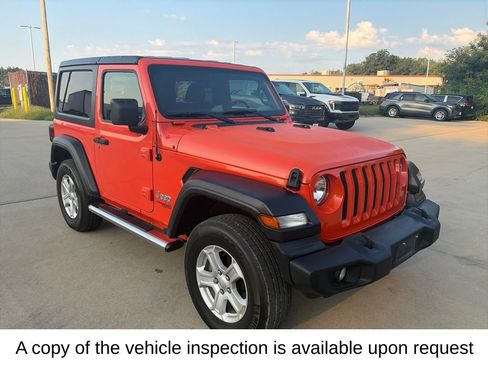 Used 2020 Jeep Wrangler Sport AWD/4WD image 6