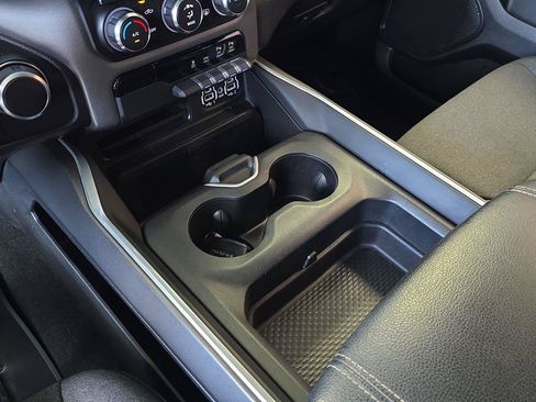 Used 2020 RAM 1500 Big Horn AWD/4WD image 24