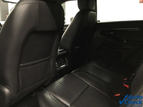 Used 2020 Land Rover Range Rover Evoque S AWD/4WD image 28