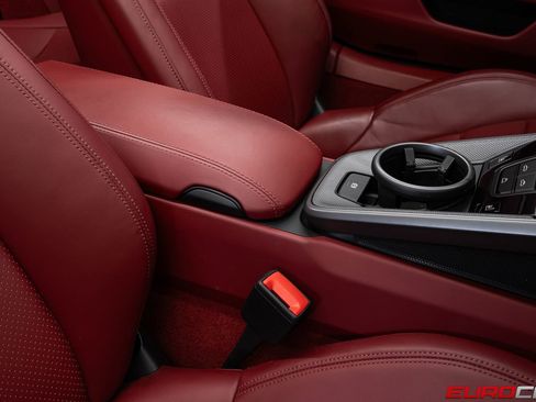 Used 2022 Porsche 911 Carrera image 31