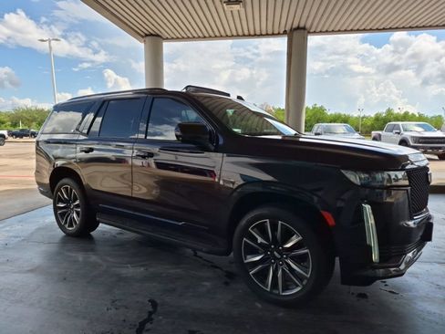Used 2021 Cadillac Escalade Sport AWD/4WD image 4