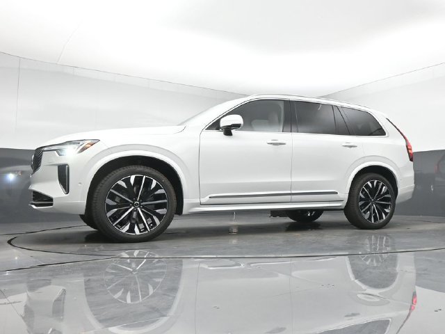 New 2027 Volvo XC90 B5 Plus AWD/4WD image 40