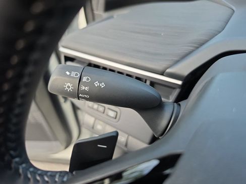 New 2026 Toyota C-HR AWD/4WD image 18