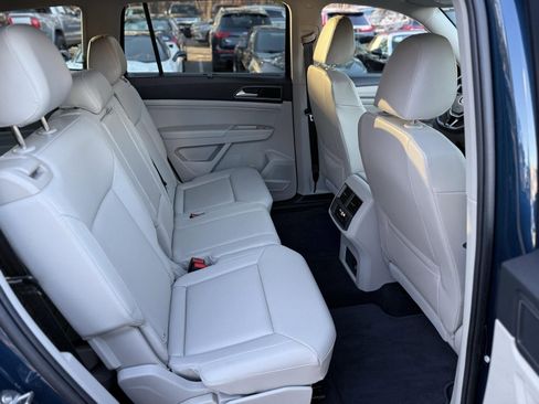 Used 2019 Volkswagen Atlas SE w/ Towing Package image 23