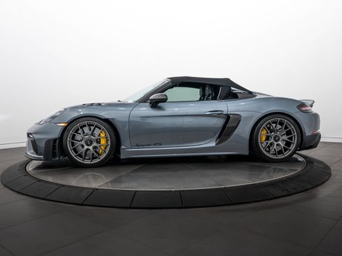 Certified 2024 Porsche 718 Boxster Spyder RS w/ Weissach Package RWD image 35