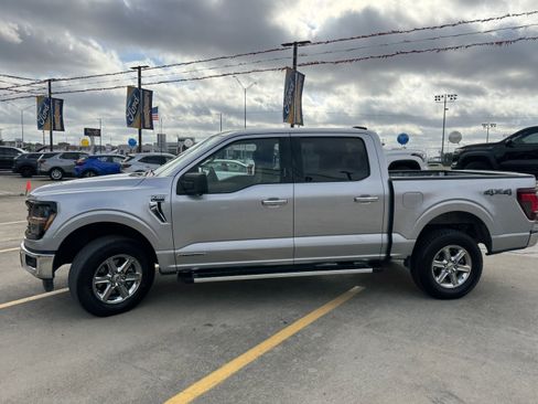 Used 2024 Ford F150 XLT w/ Mobile Office Package image 12