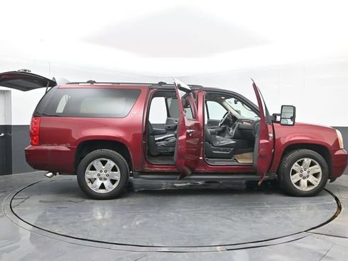 Used 2010 GMC Yukon XL SLT AWD/4WD image 51