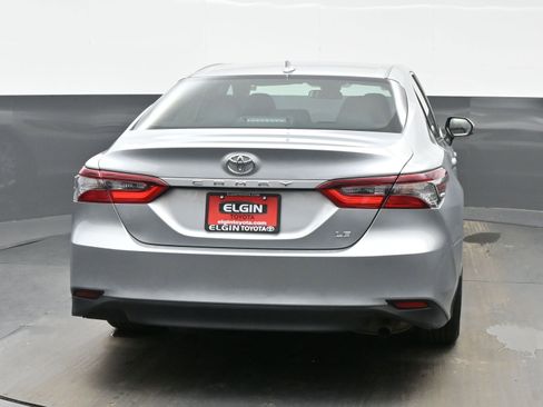 Used 2023 Toyota Camry LE image 5