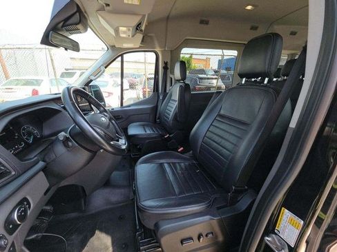 Used 2023 Ford Transit 350 XLT RWD image 4