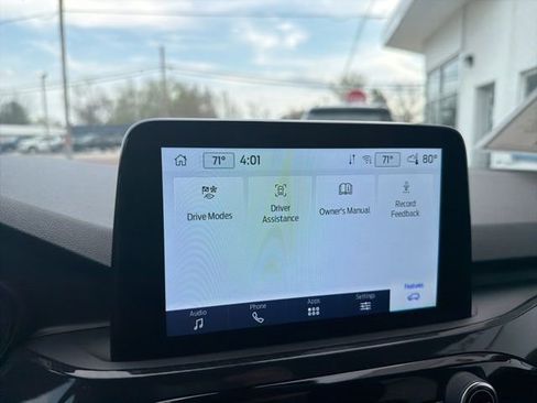 Used 2024 Ford Escape ST-Line image 32