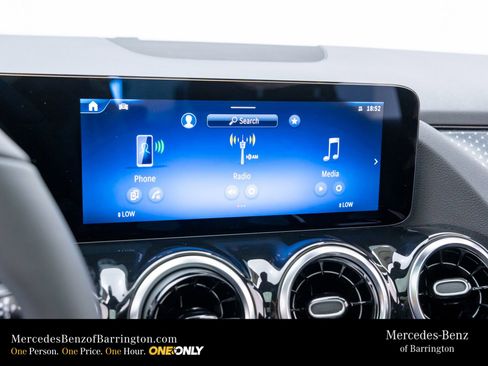 New 2026 Mercedes-Benz GLA 250 GLA 250 image 24