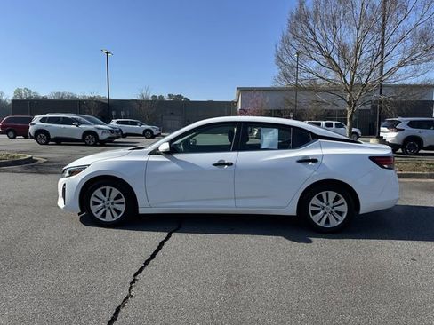 Certified 2024 Nissan Sentra S FWD image 6