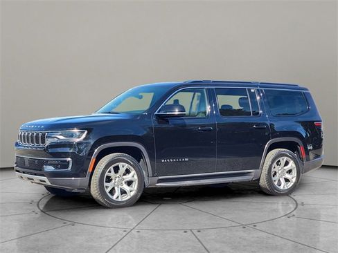 Used 2022 Jeep Wagoneer Series II image 3