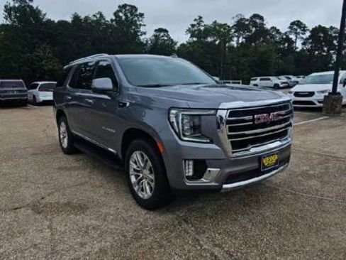 Used 2022 GMC Yukon SLT w/ SLT Luxury Package RWD image 2