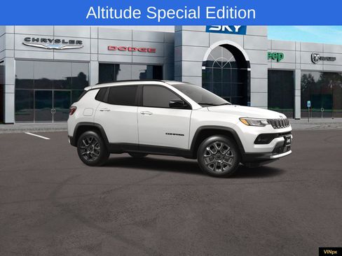 New 2026 Jeep Compass Latitude image 13