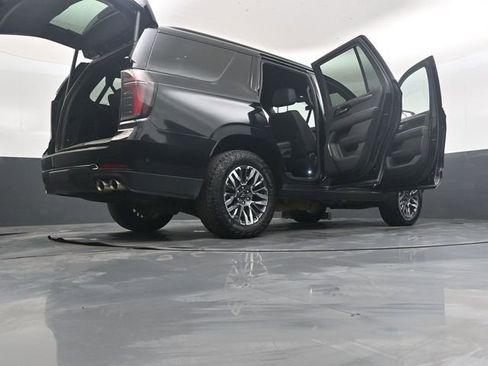 Used 2025 Chevrolet Tahoe Z71 AWD/4WD image 54