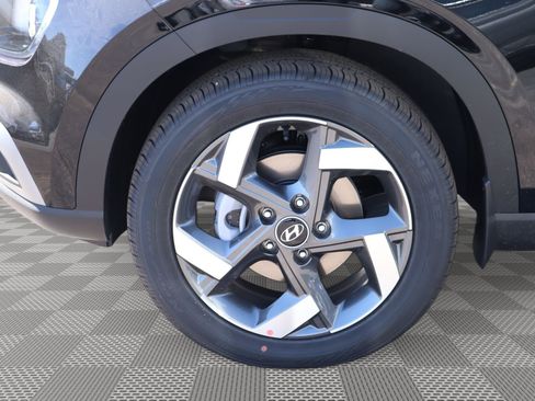 New 2026 Hyundai Venue SEL FWD image 3