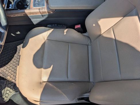 Used 2012 Mercedes-Benz E 350 Sedan image 23
