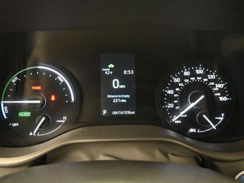 Used 2021 Toyota Sienna XSE w/ XSE Plus Package image 19