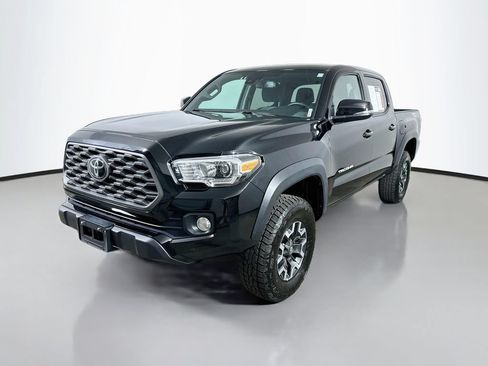 Used 2023 Toyota Tacoma TRD Off-Road AWD/4WD image 3