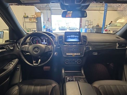 Used 2019 Mercedes-Benz GLS 450 4MATIC w/ Premium 1 Package image 4