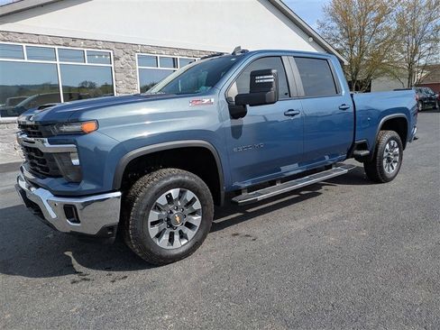 Used 2025 Chevrolet Silverado 2500 LT w/ All Star Edition AWD/4WD image 1